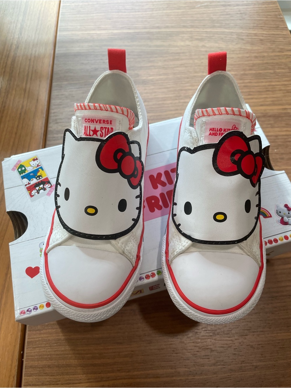 Converse x Hello Kitty Chuck Taylor All Star One Strap Easy-On Sneaker (Toddler)